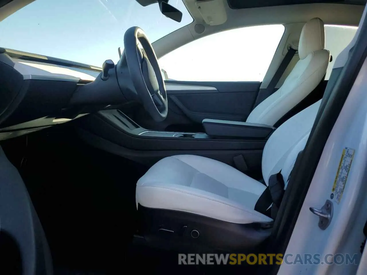 7 fotografías del automóvil dañado 7SAYGDEE4PF612341 TESLA MODEL Y 2023
