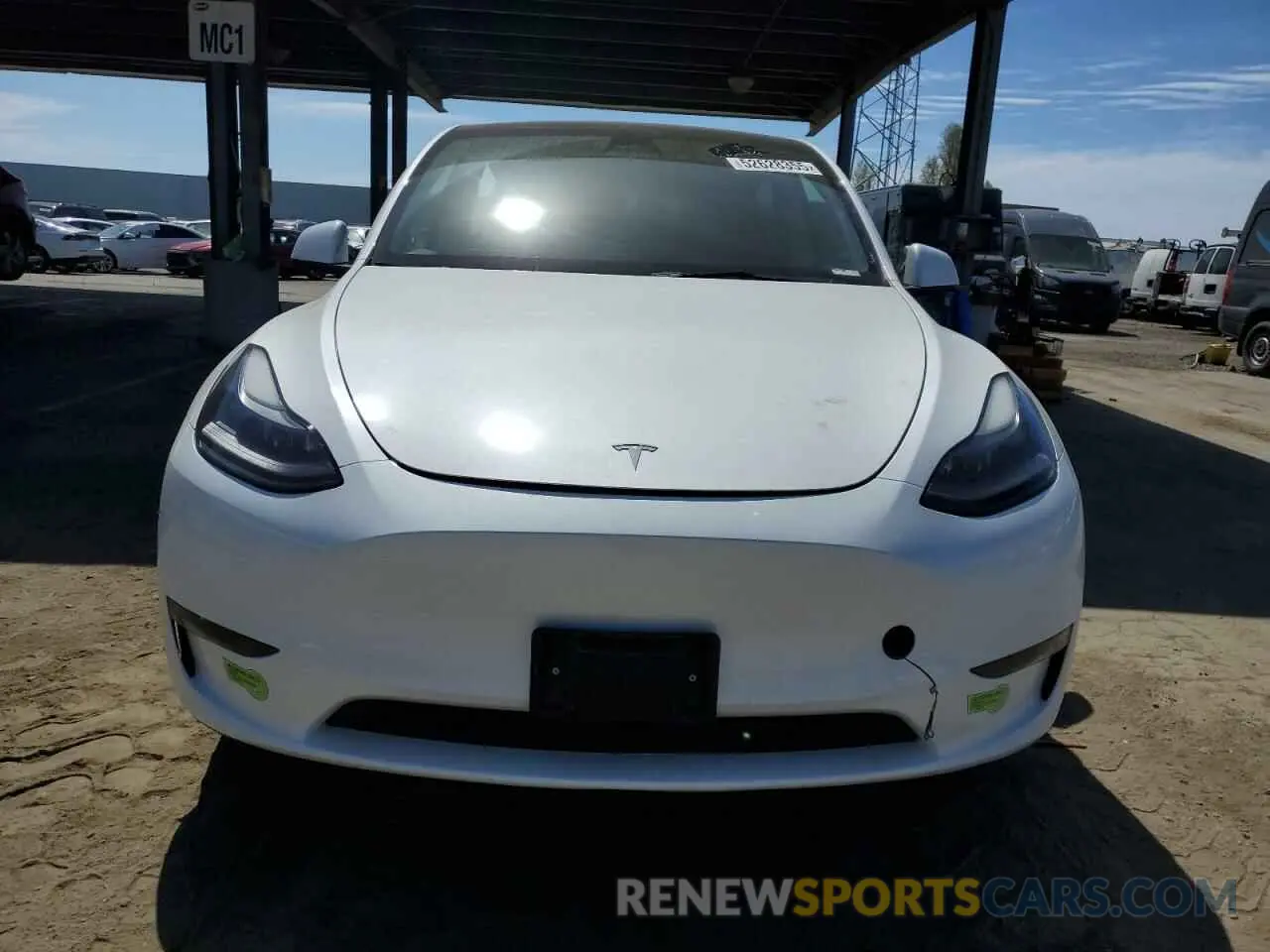 5 fotografías del automóvil dañado 7SAYGDEE4PF687251 TESLA MODEL Y 2023