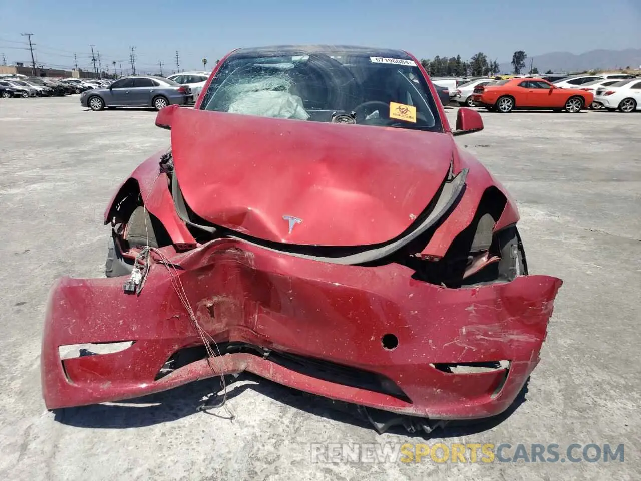 5 fotografías del automóvil dañado 7SAYGDEE5PA042802 TESLA MODEL Y 2023