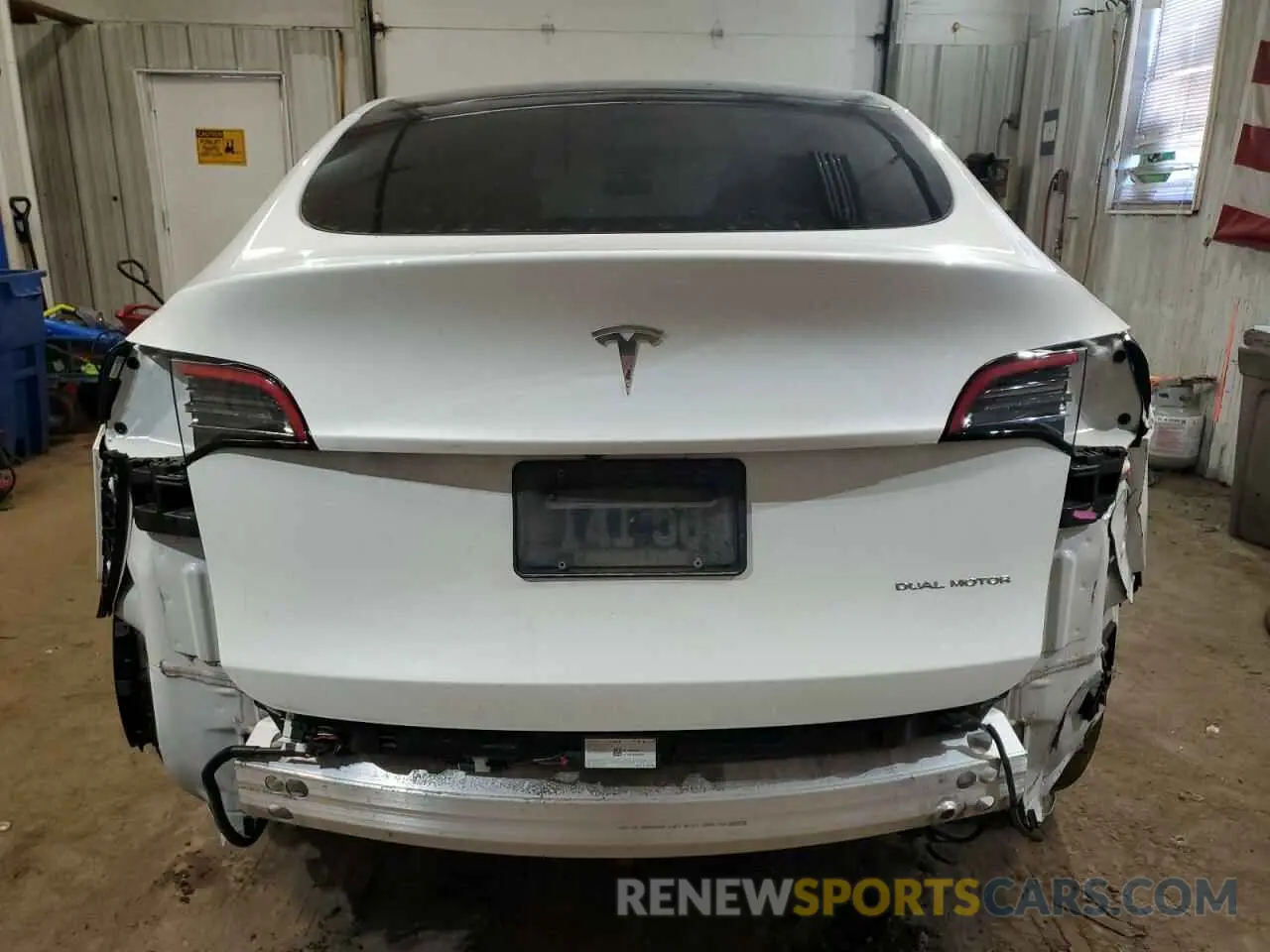 6 fotografías del automóvil dañado 7SAYGDEE5PF619265 TESLA MODEL Y 2023