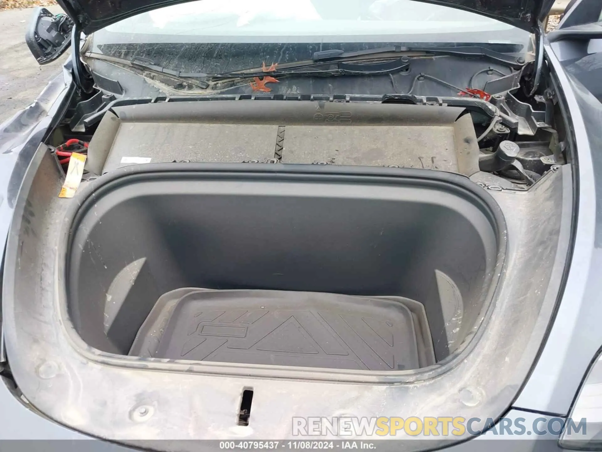 10 fotografías del automóvil dañado 7SAYGDEE5PF675299 TESLA MODEL Y 2023