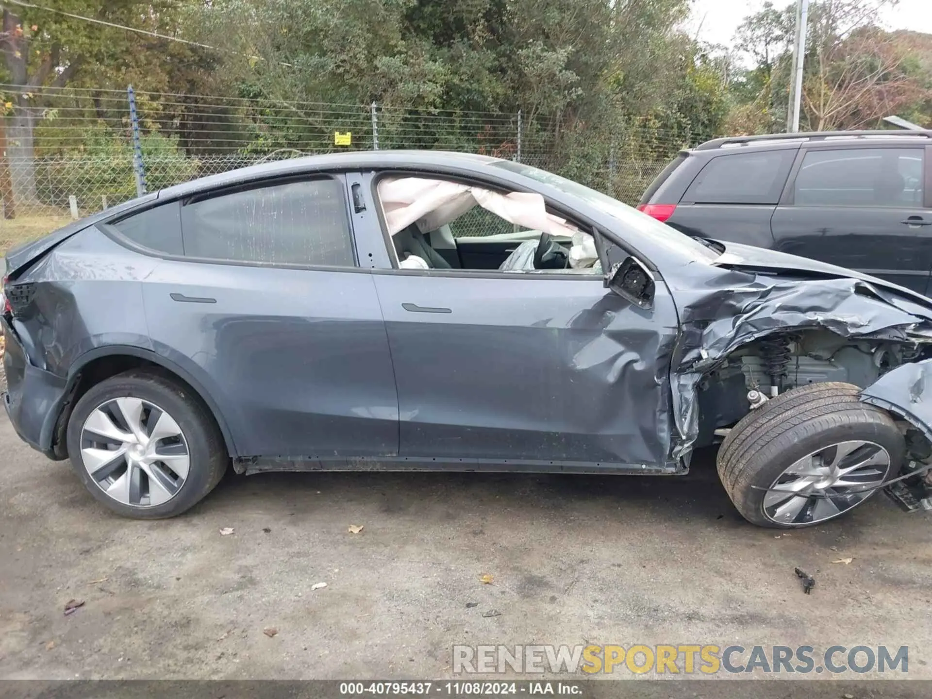 12 fotografías del automóvil dañado 7SAYGDEE5PF675299 TESLA MODEL Y 2023