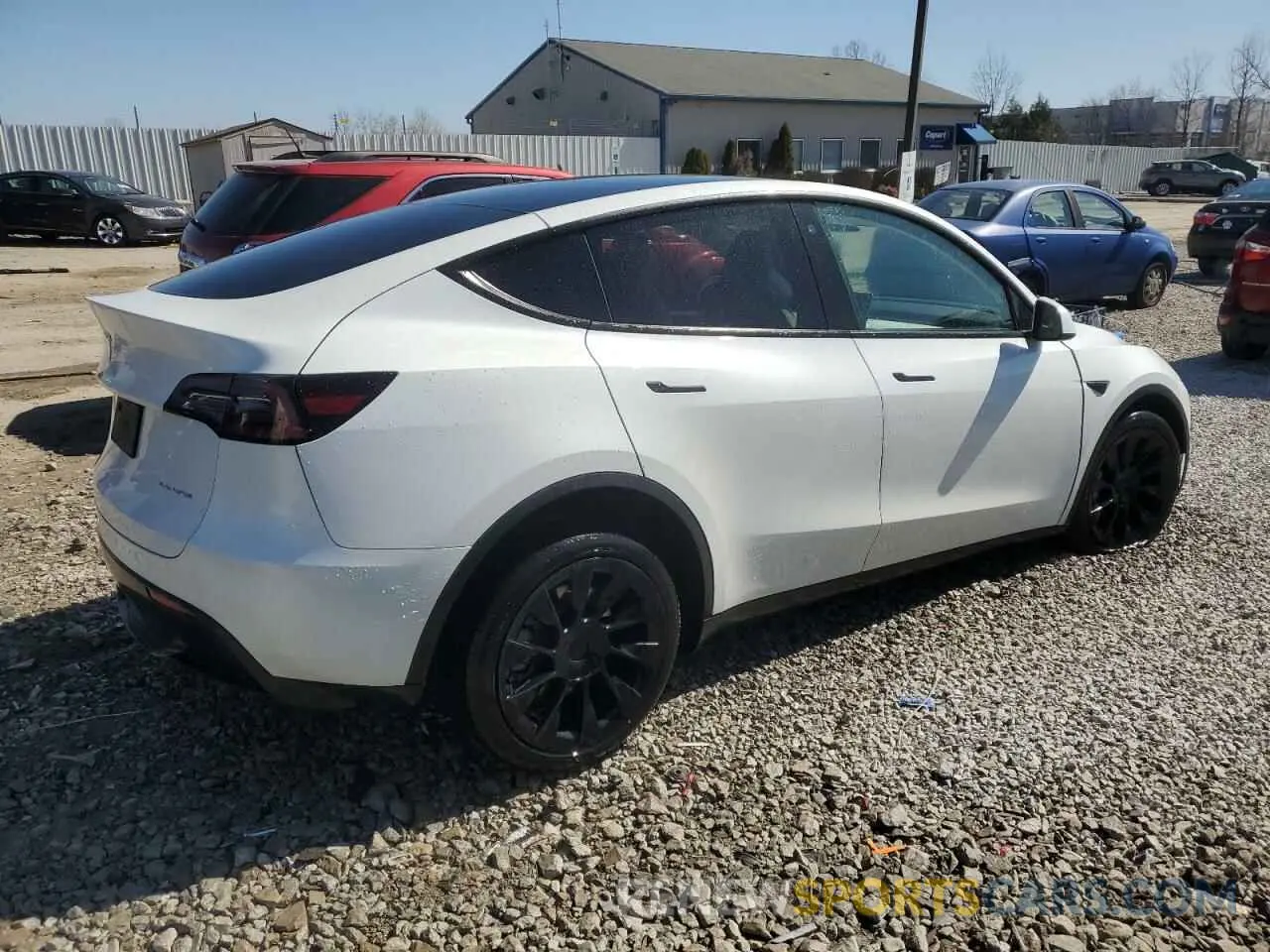 3 fotografías del automóvil dañado 7SAYGDEE5PF691745 TESLA MODEL Y 2023