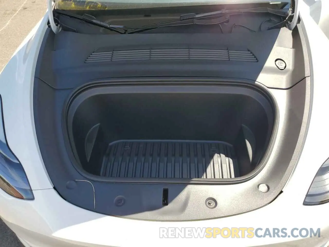 11 fotografías del automóvil dañado 7SAYGDEE5PF697853 TESLA MODEL Y 2023