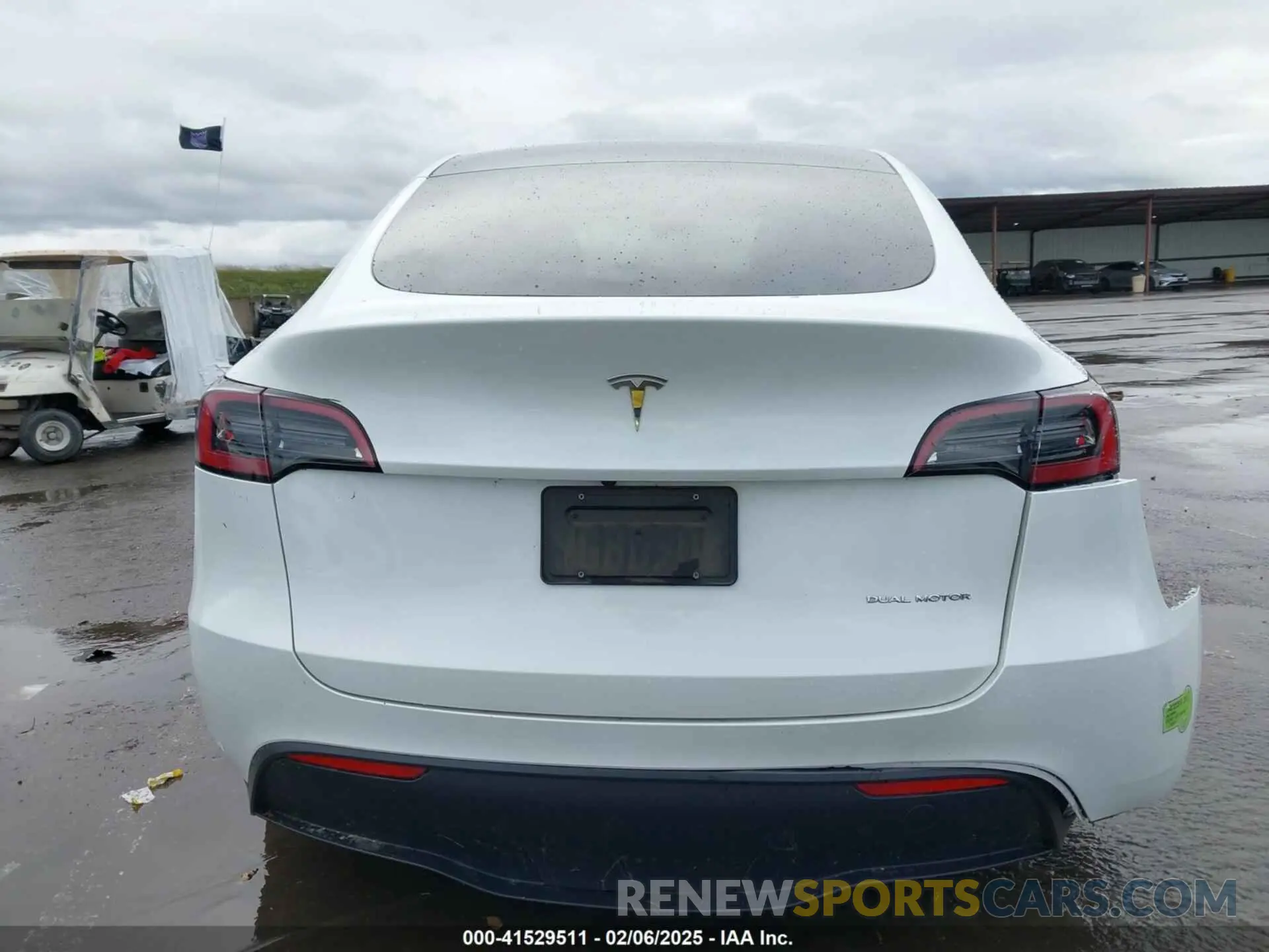 16 fotografías del automóvil dañado 7SAYGDEE5PF753922 TESLA MODEL Y 2023