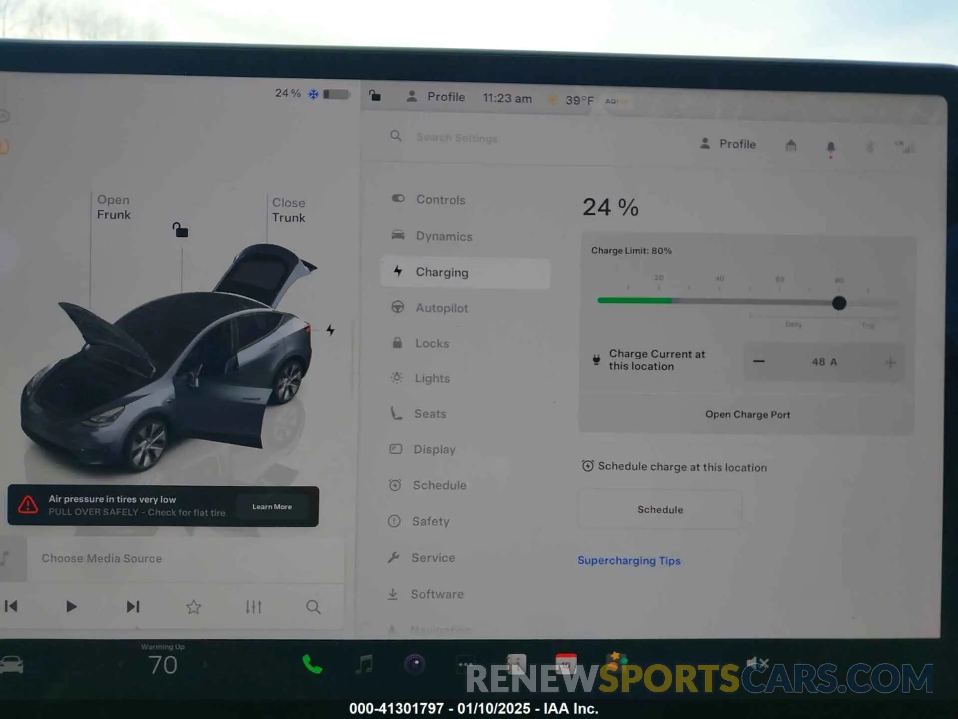 17 fotografías del automóvil dañado 7SAYGDEE5PF801998 TESLA MODEL Y 2023