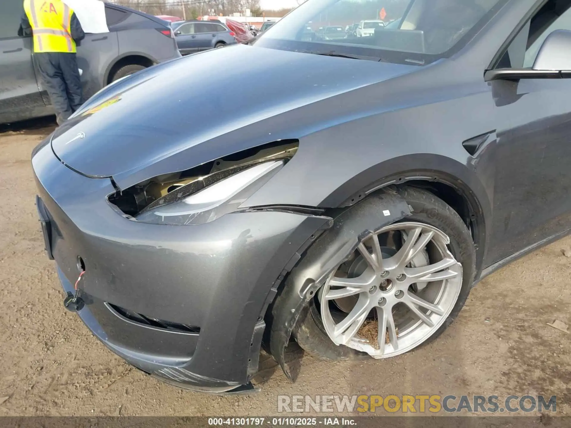 6 fotografías del automóvil dañado 7SAYGDEE5PF801998 TESLA MODEL Y 2023
