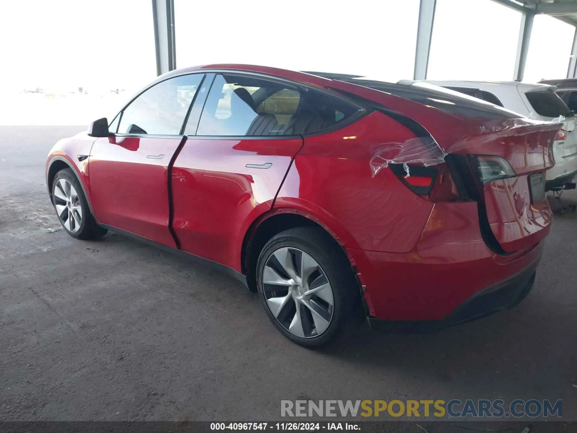 3 fotografías del automóvil dañado 7SAYGDEE5PF839148 TESLA MODEL Y 2023