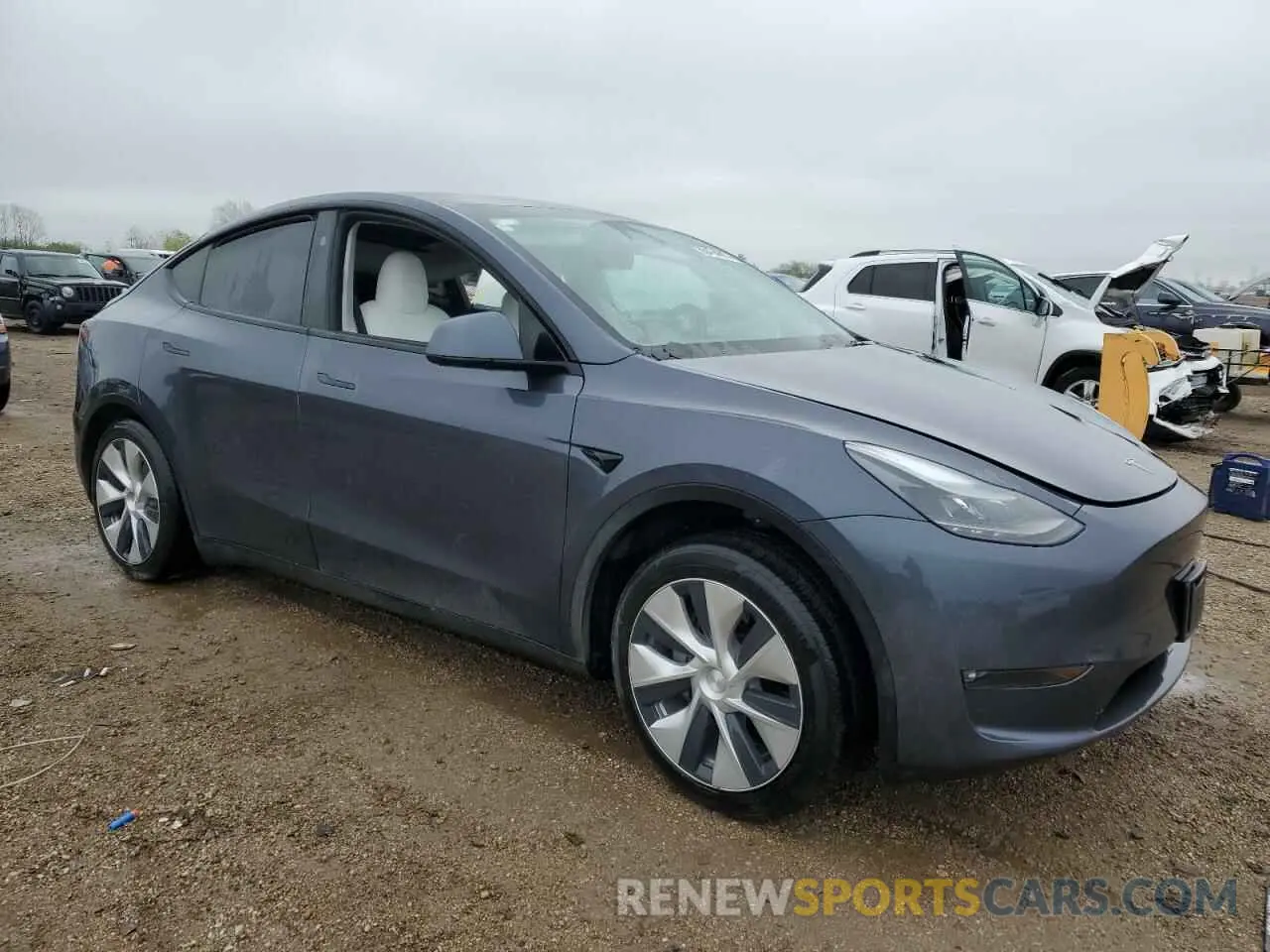 4 fotografías del automóvil dañado 7SAYGDEE5PF884364 TESLA MODEL Y 2023