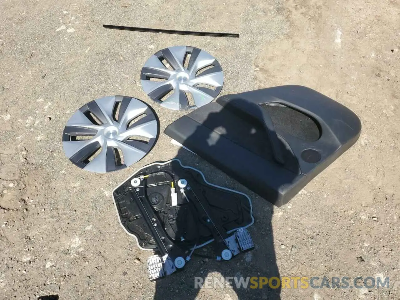 12 fotografías del automóvil dañado 7SAYGDEE5PF909201 TESLA MODEL Y 2023