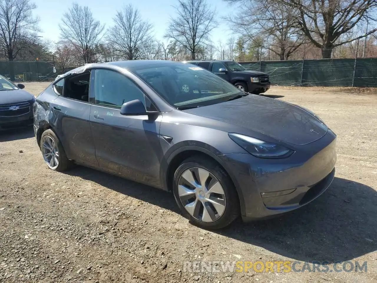 4 fotografías del automóvil dañado 7SAYGDEE5PF909201 TESLA MODEL Y 2023