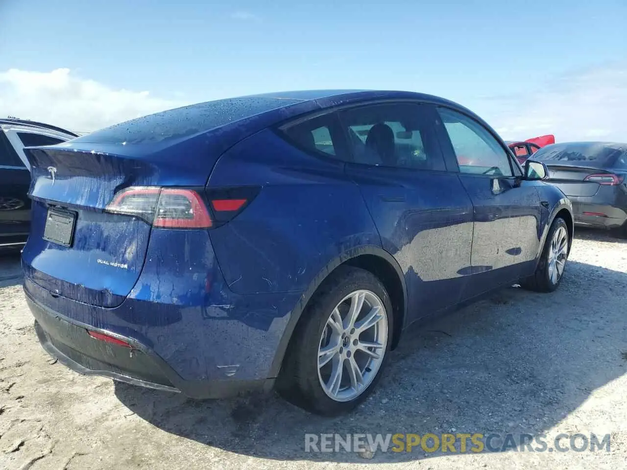 3 fotografías del automóvil dañado 7SAYGDEE5PF976607 TESLA MODEL Y 2023