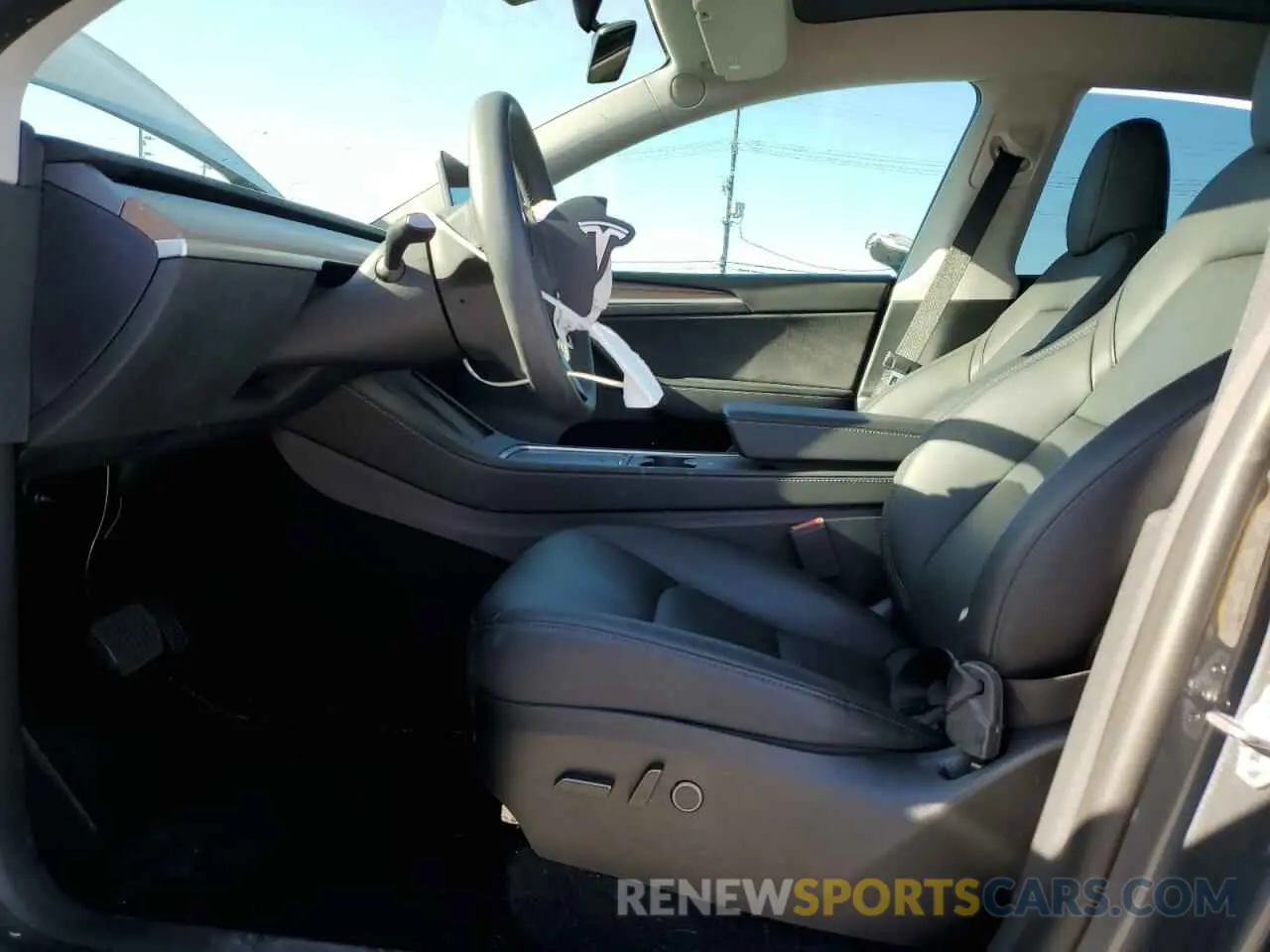 7 fotografías del automóvil dañado 7SAYGDEE6PA032862 TESLA MODEL Y 2023