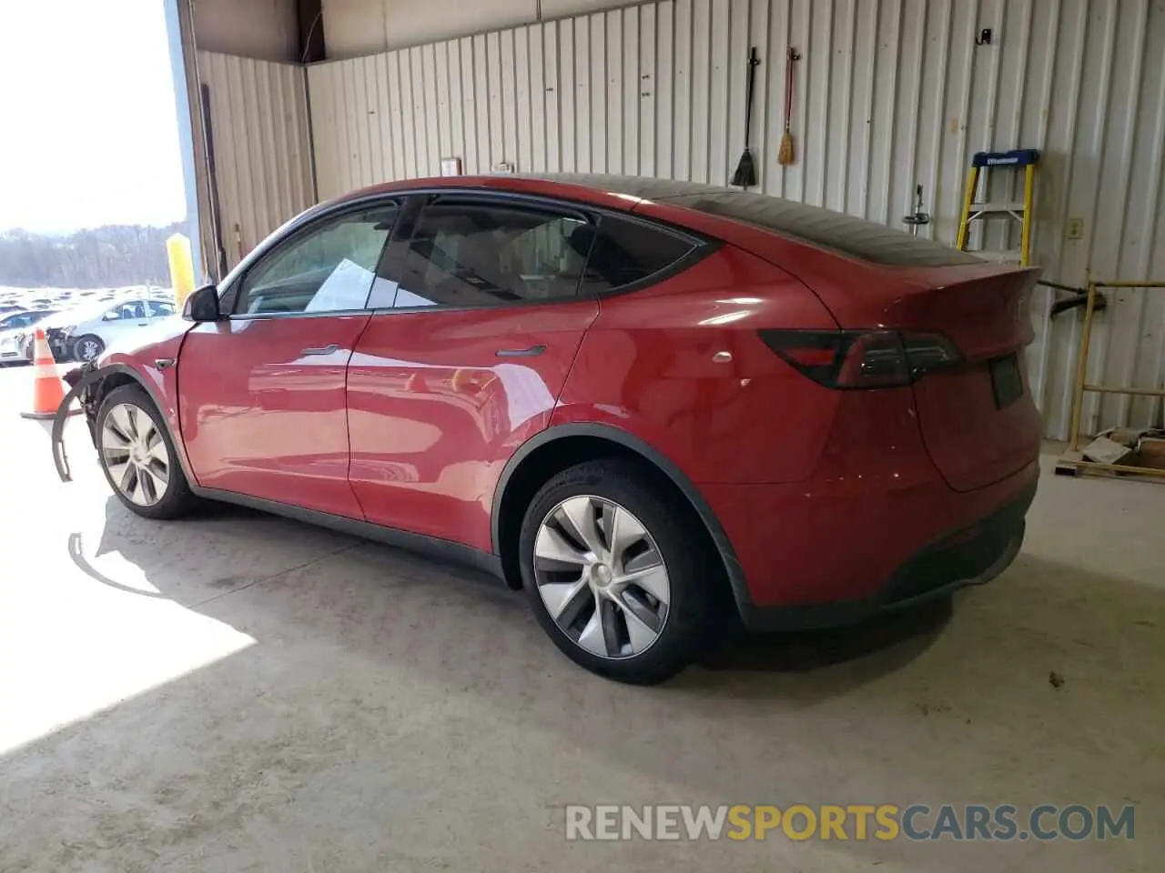 2 fotografías del automóvil dañado 7SAYGDEE6PA112243 TESLA MODEL Y 2023