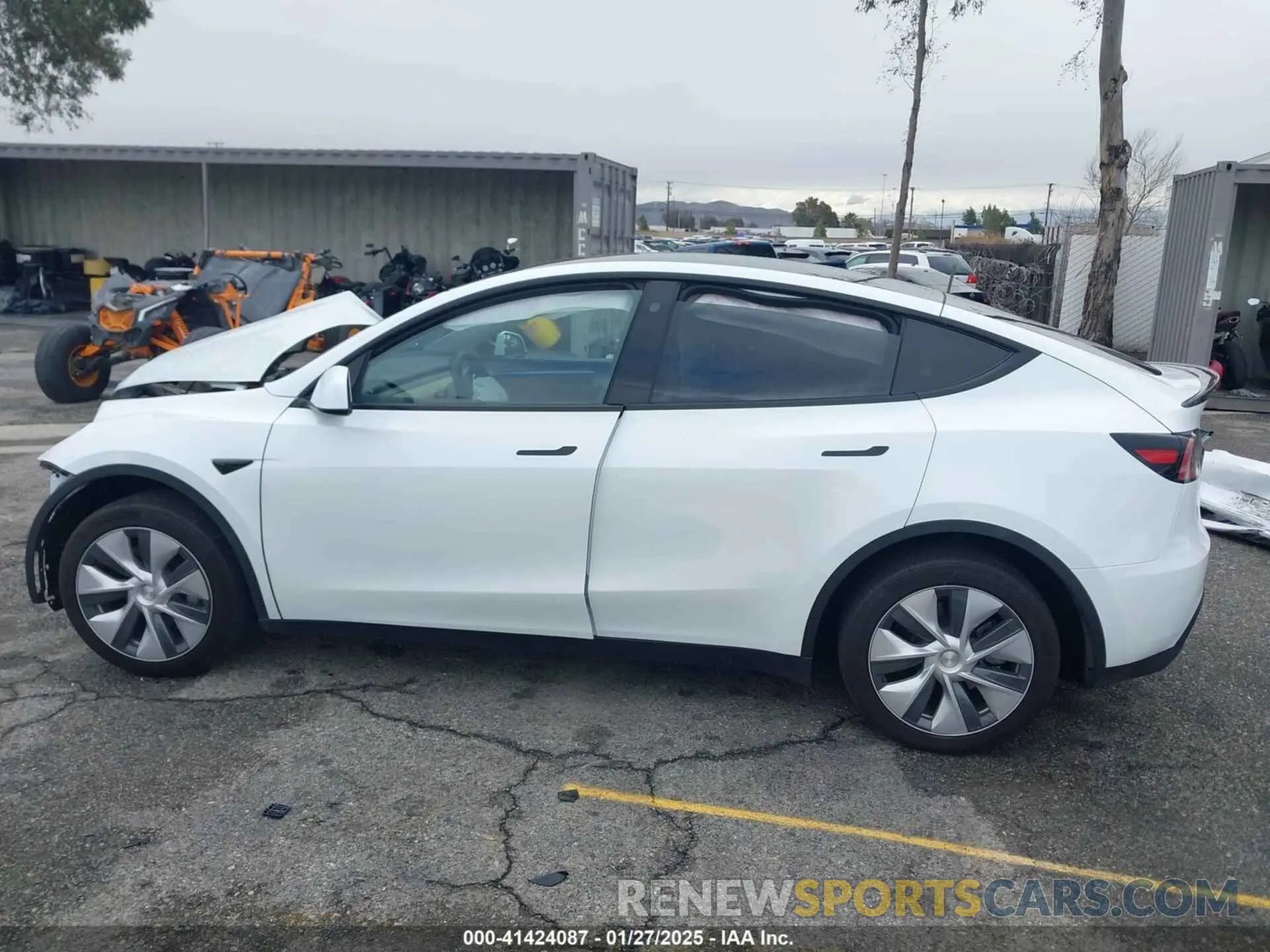 14 fotografías del automóvil dañado 7SAYGDEE6PA125980 TESLA MODEL Y 2023