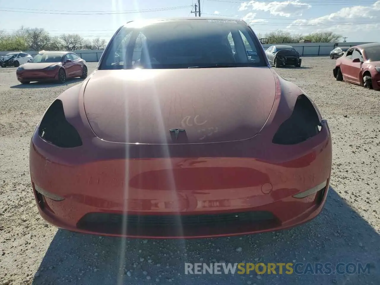 5 fotografías del automóvil dañado 7SAYGDEE6PA141189 TESLA MODEL Y 2023