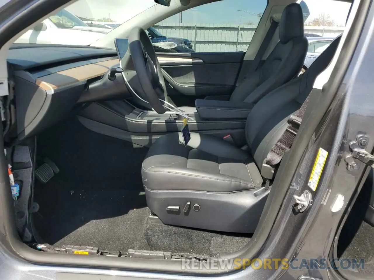 7 fotografías del automóvil dañado 7SAYGDEE6PA185502 TESLA MODEL Y 2023