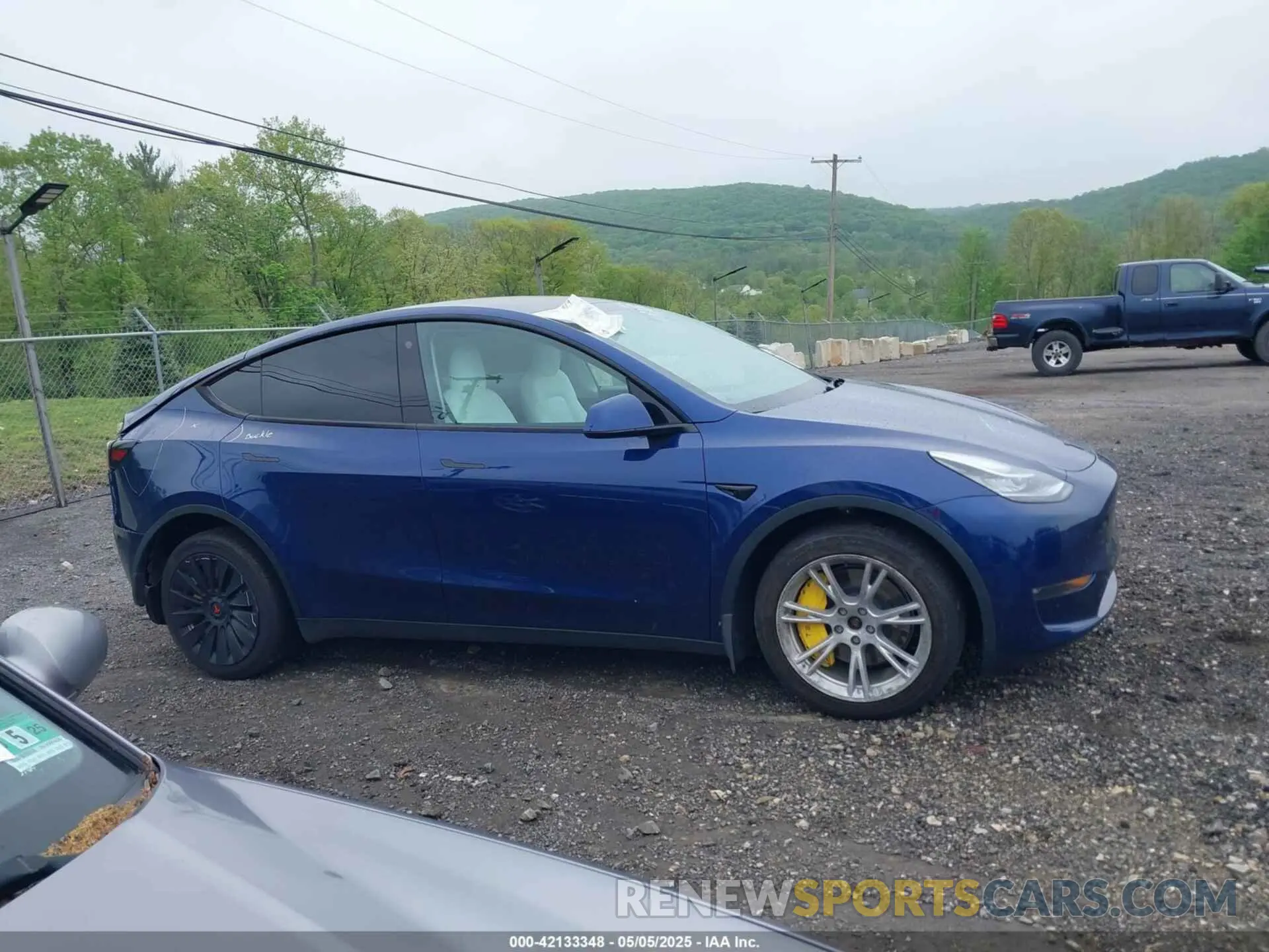 14 fotografías del automóvil dañado 7SAYGDEE6PF603981 TESLA MODEL Y 2023