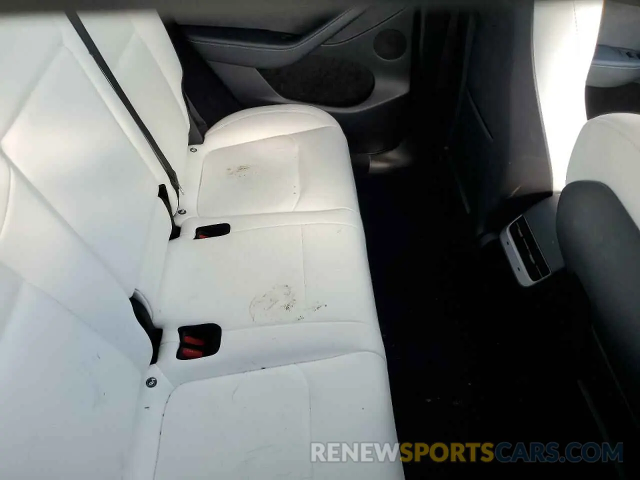 11 fotografías del automóvil dañado 7SAYGDEE6PF625897 TESLA MODEL Y 2023