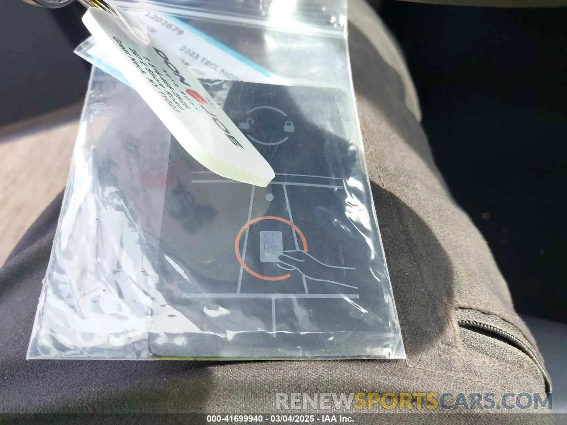 11 fotografías del automóvil dañado 7SAYGDEE6PF637452 TESLA MODEL Y 2023
