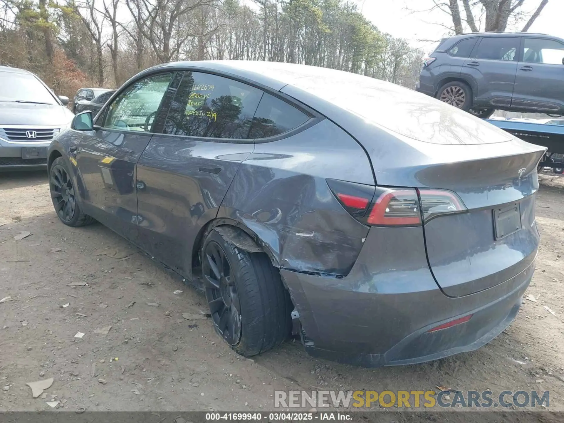 6 fotografías del automóvil dañado 7SAYGDEE6PF637452 TESLA MODEL Y 2023