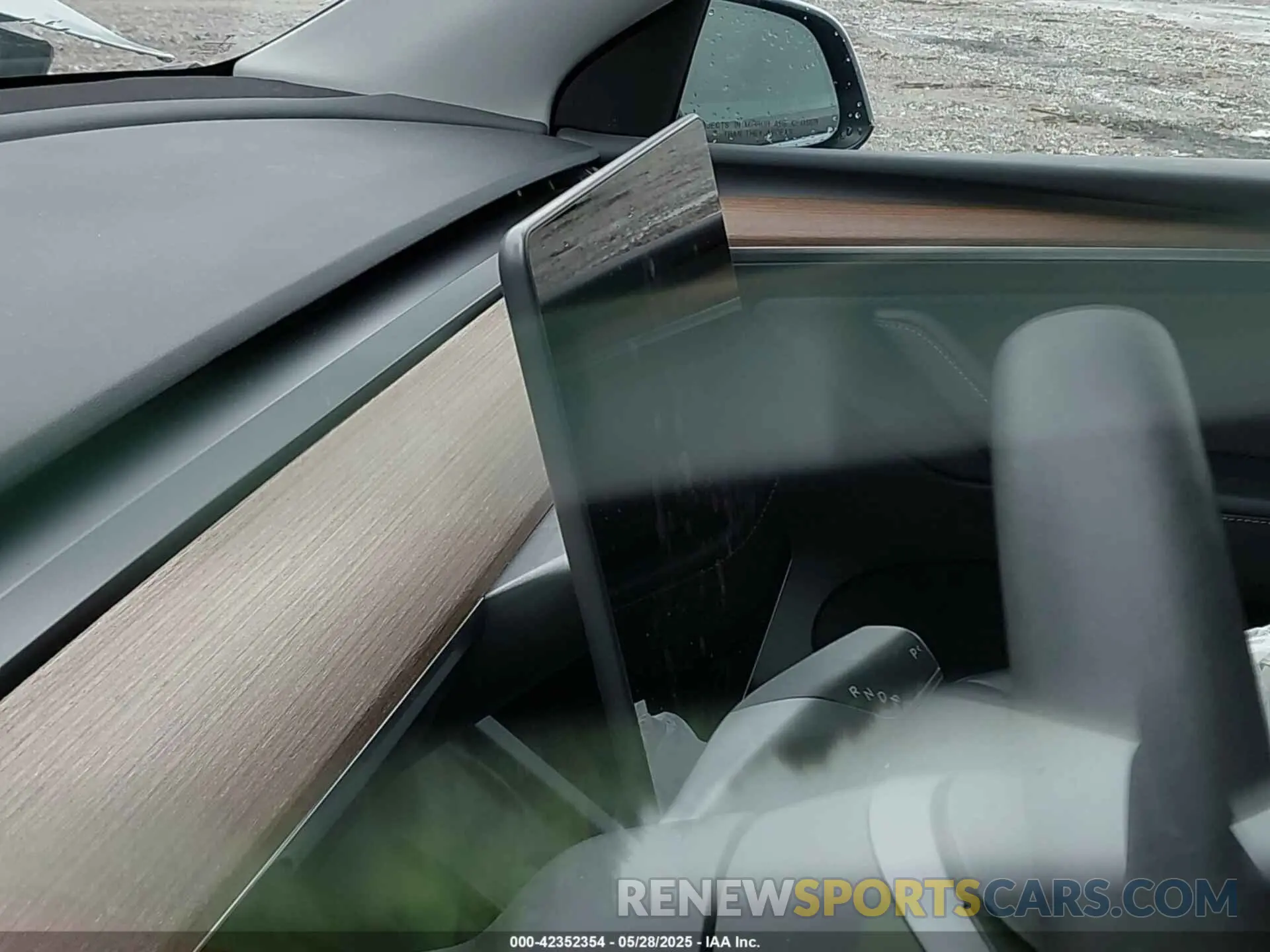 14 fotografías del automóvil dañado 7SAYGDEE6PF685422 TESLA MODEL Y 2023