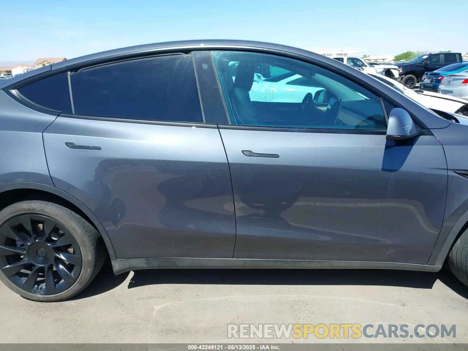 12 fotografías del automóvil dañado 7SAYGDEE6PF691155 TESLA MODEL Y 2023