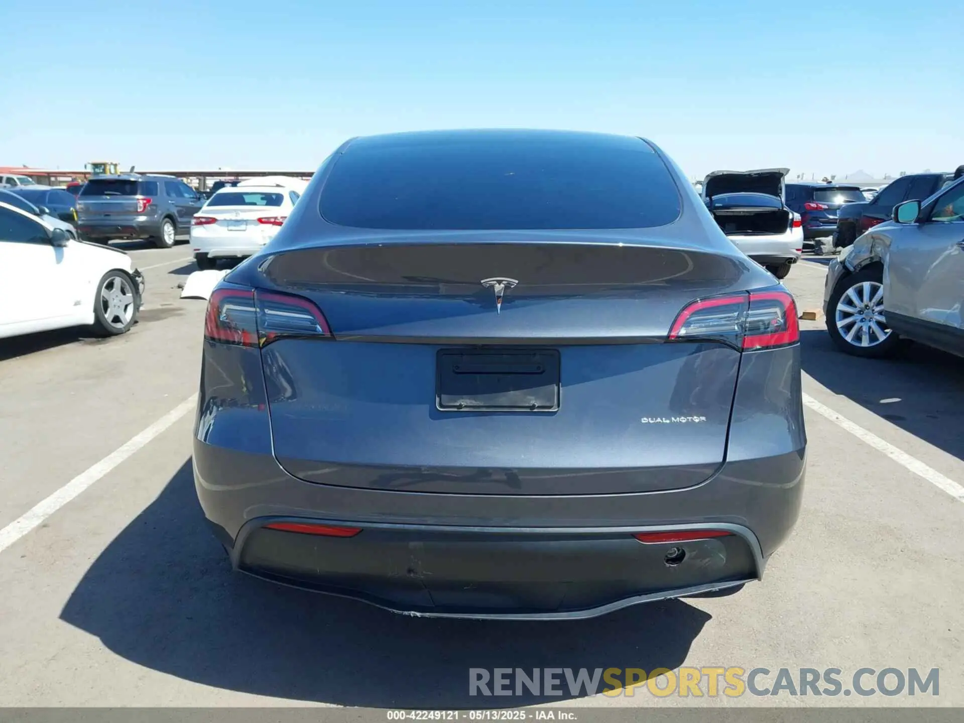 15 fotografías del automóvil dañado 7SAYGDEE6PF691155 TESLA MODEL Y 2023