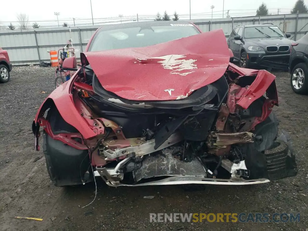 5 fotografías del automóvil dañado 7SAYGDEE6PF756375 TESLA MODEL Y 2023