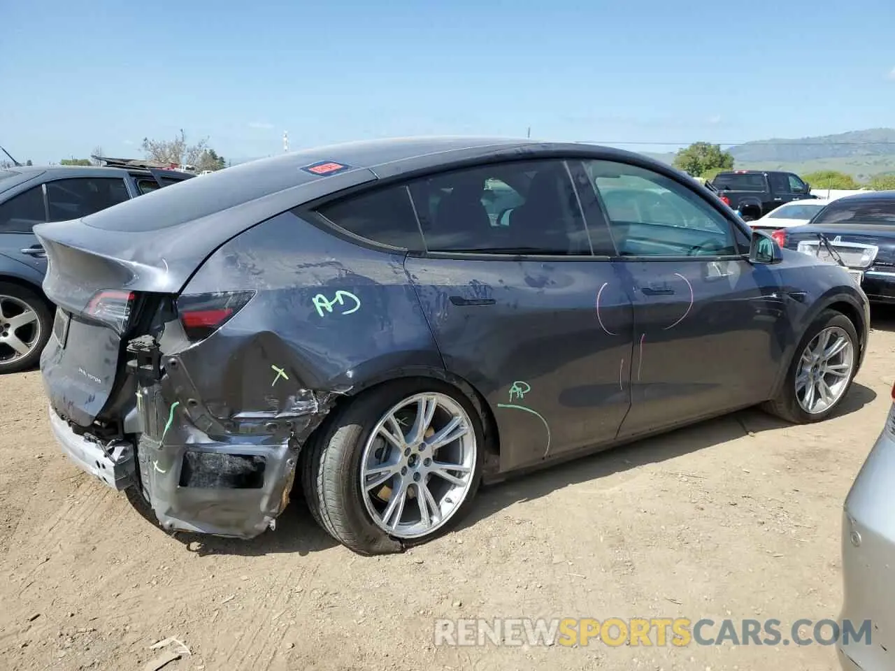 3 fotografías del automóvil dañado 7SAYGDEE6PF781681 TESLA MODEL Y 2023