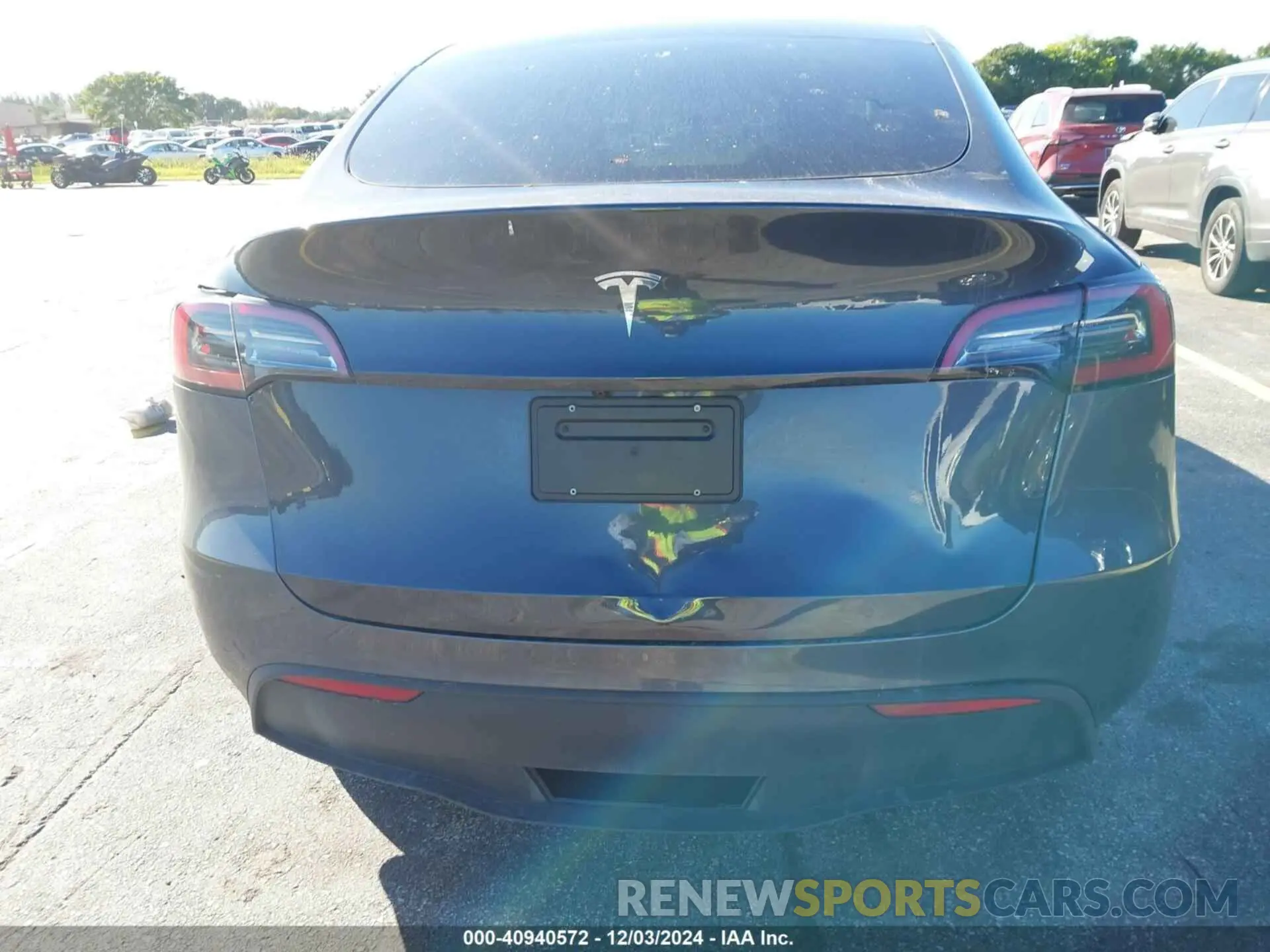 18 fotografías del automóvil dañado 7SAYGDEE6PF783222 TESLA MODEL Y 2023