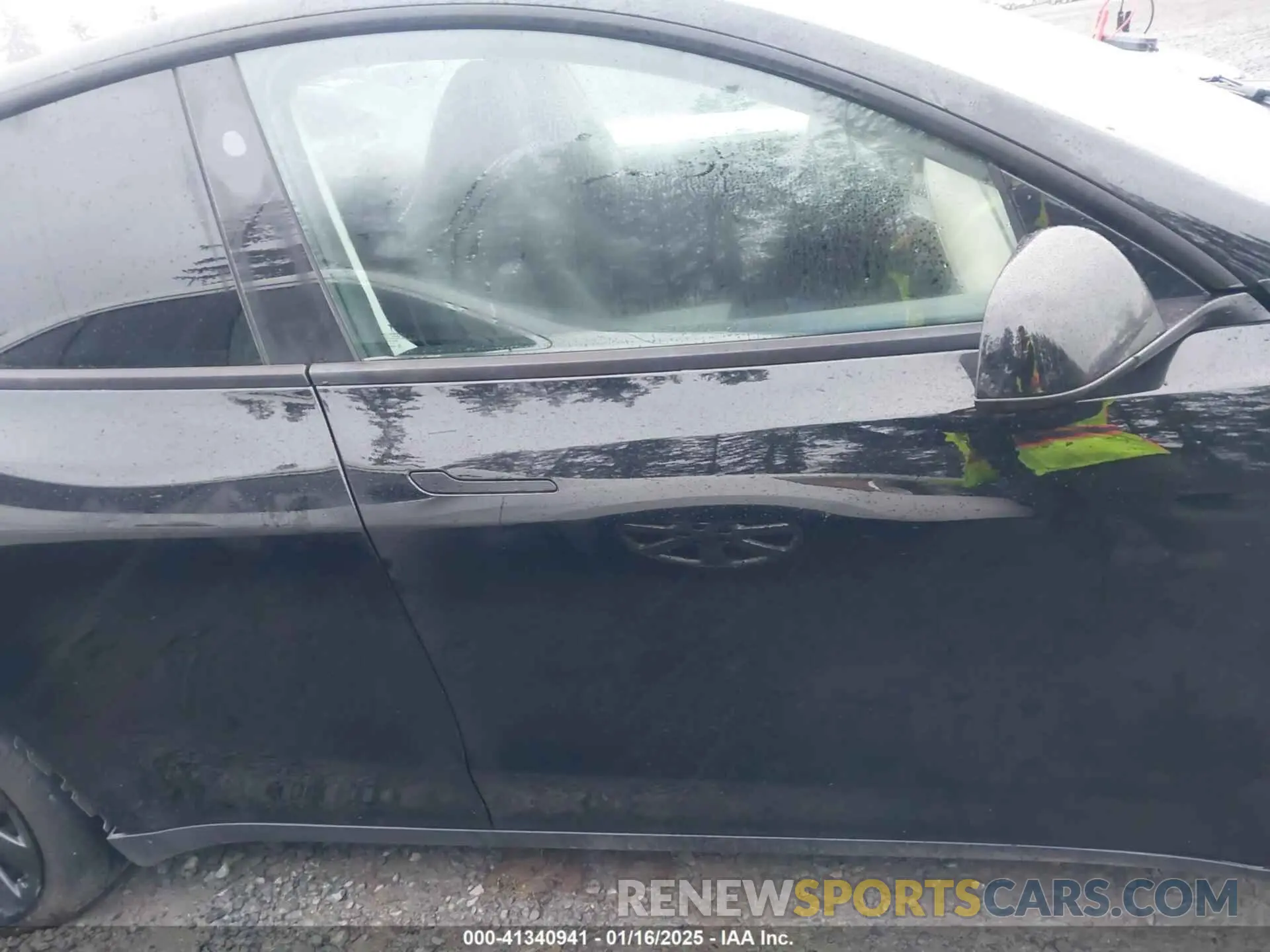 14 fotografías del automóvil dañado 7SAYGDEE6PF800911 TESLA MODEL Y 2023