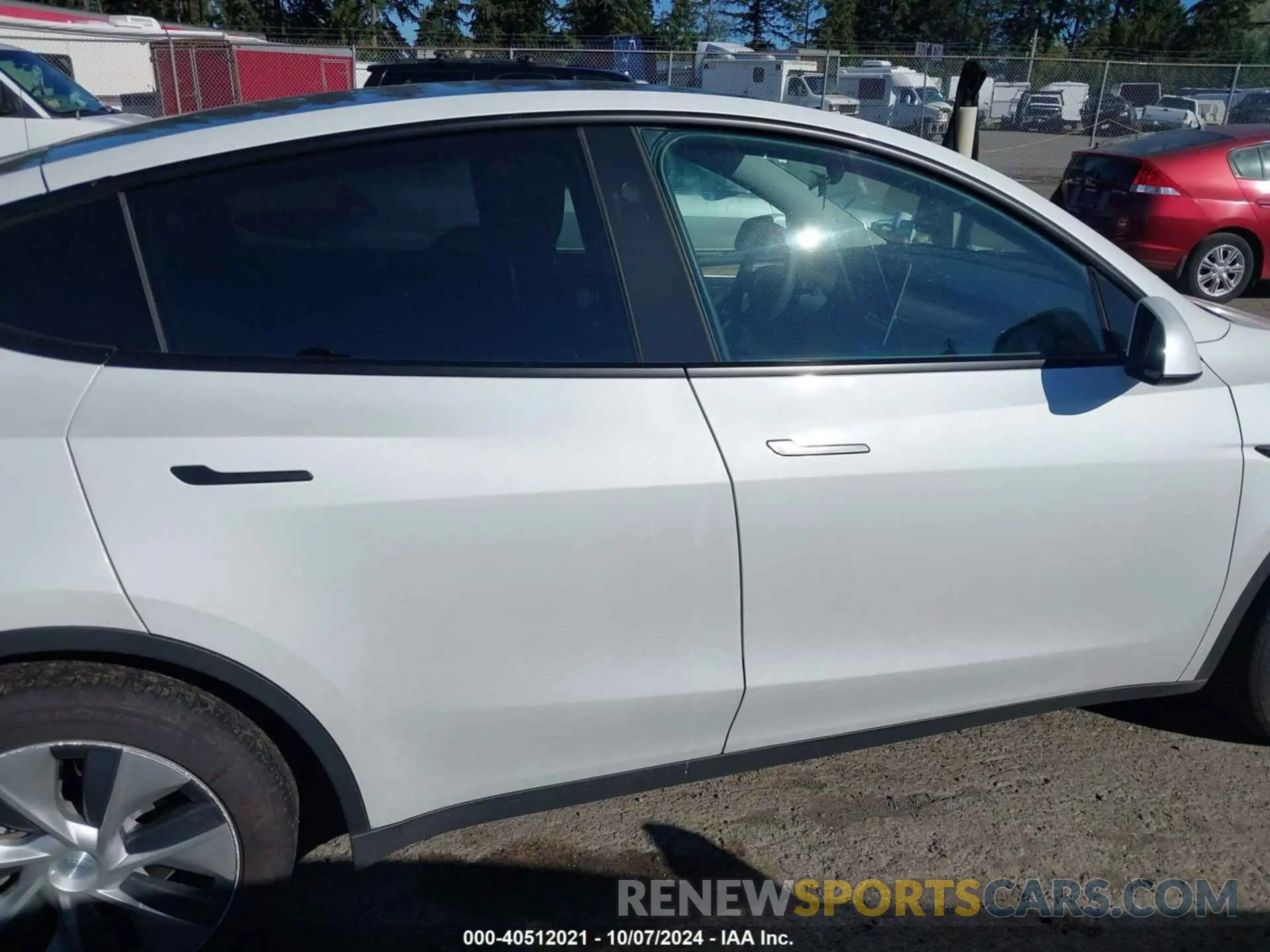 13 fotografías del automóvil dañado 7SAYGDEE6PF807244 TESLA MODEL Y 2023