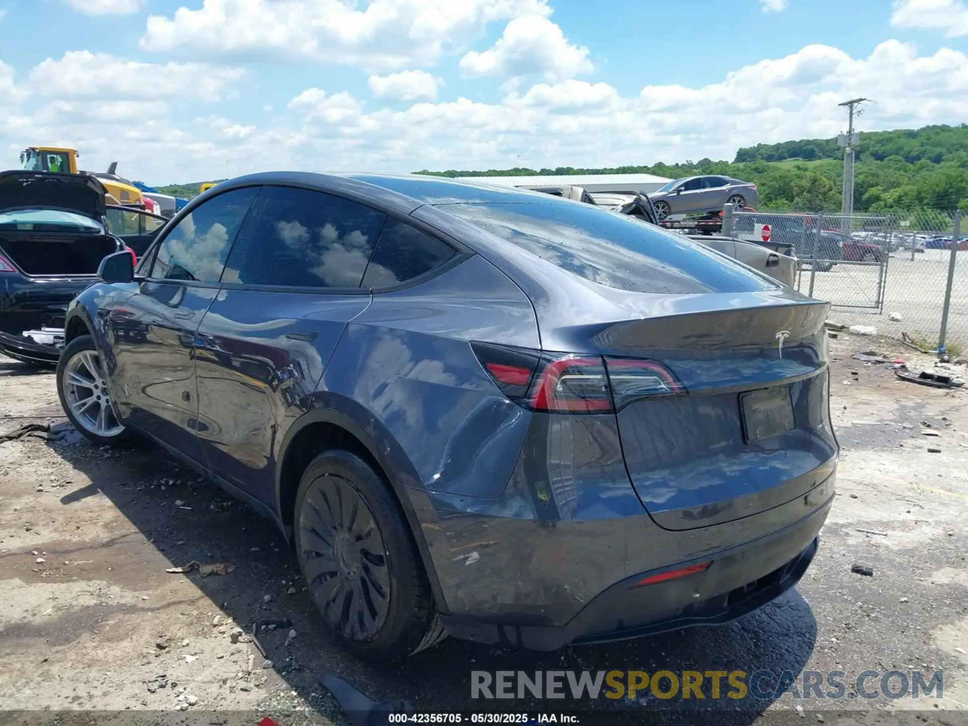 3 fotografías del automóvil dañado 7SAYGDEE6PF892439 TESLA MODEL Y 2023