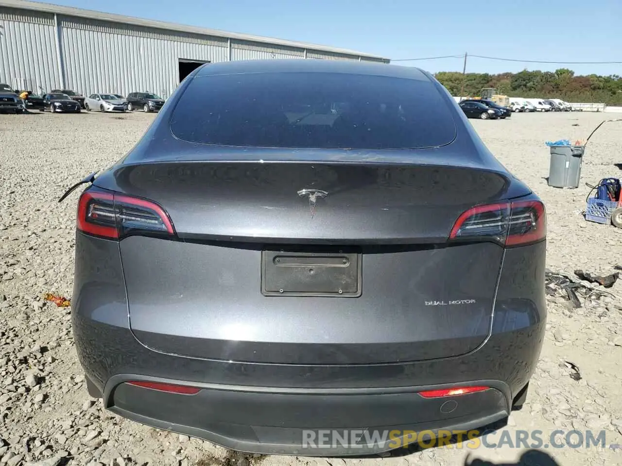 6 fotografías del automóvil dañado 7SAYGDEE6PF896023 TESLA MODEL Y 2023