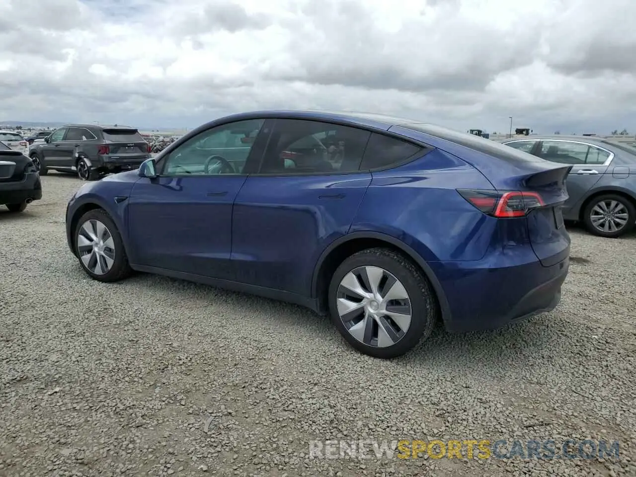 2 fotografías del automóvil dañado 7SAYGDEE7PA028531 TESLA MODEL Y 2023