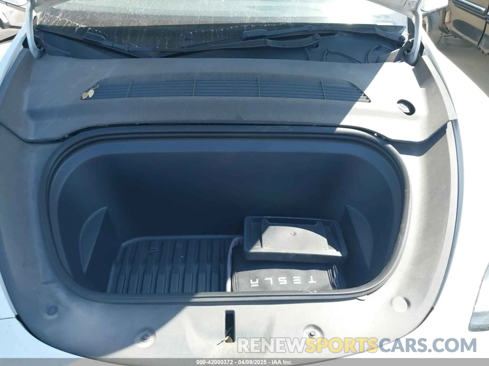 10 fotografías del automóvil dañado 7SAYGDEE7PA062551 TESLA MODEL Y 2023