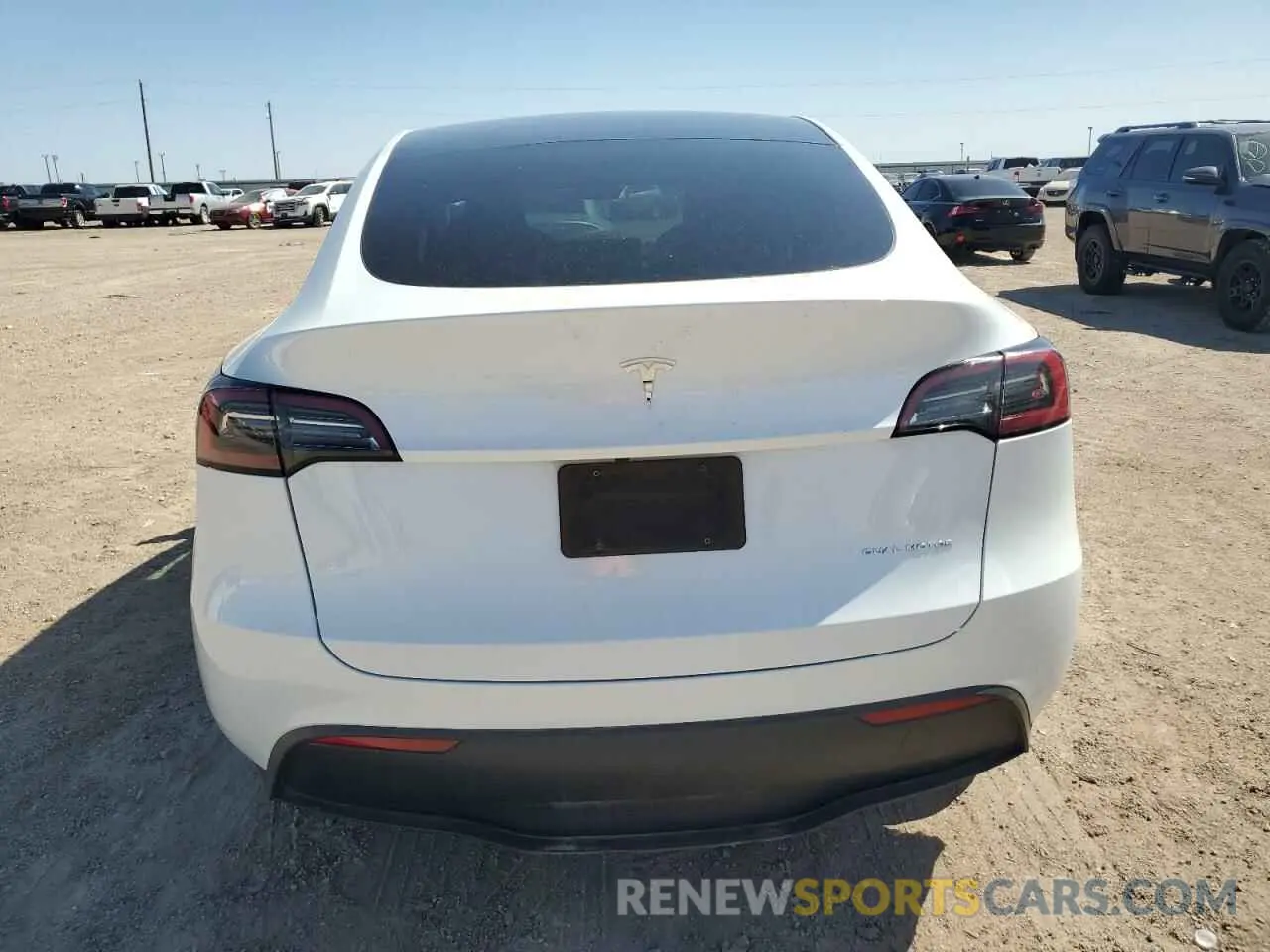 6 fotografías del automóvil dañado 7SAYGDEE7PA076336 TESLA MODEL Y 2023