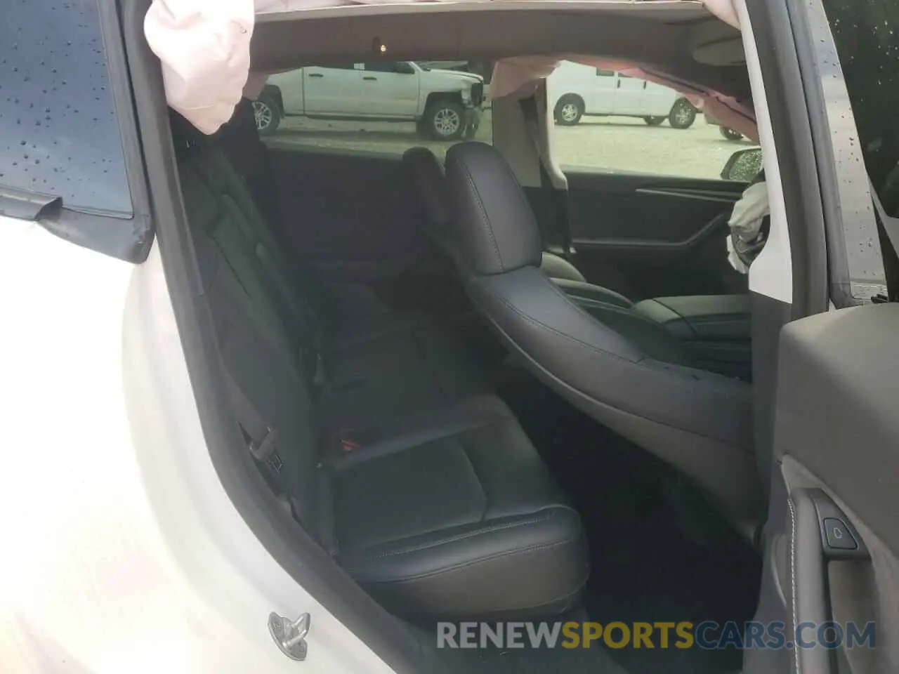 10 fotografías del automóvil dañado 7SAYGDEE7PA086333 TESLA MODEL Y 2023