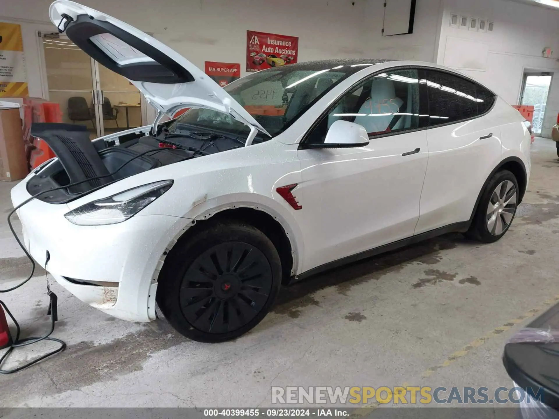 2 fotografías del automóvil dañado 7SAYGDEE7PA100523 TESLA MODEL Y 2023