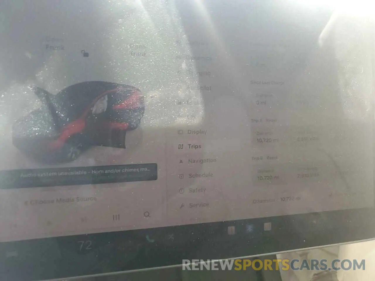 9 fotografías del automóvil dañado 7SAYGDEE7PA112865 TESLA MODEL Y 2023