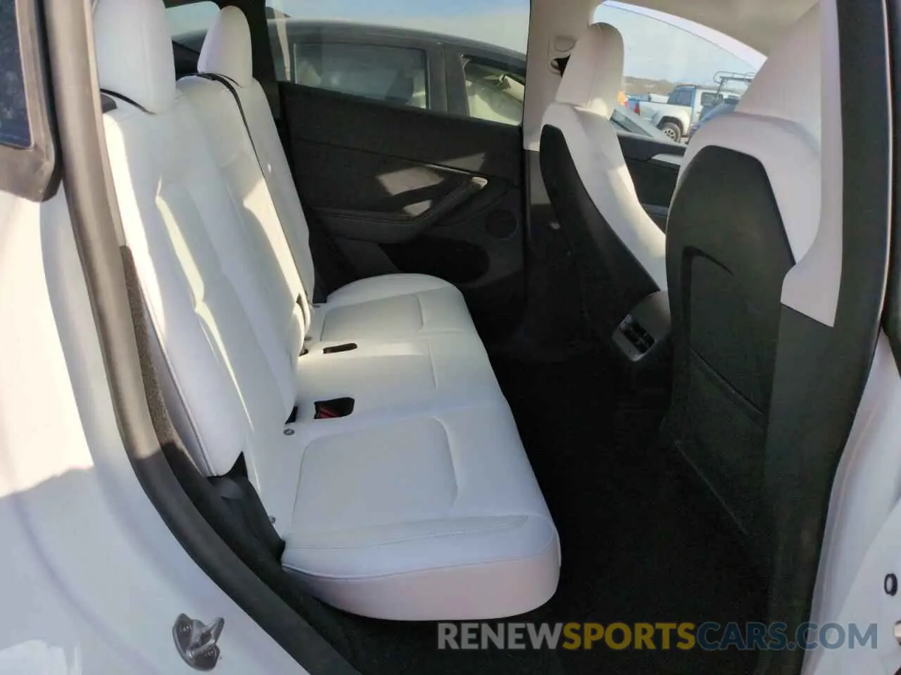 10 fotografías del automóvil dañado 7SAYGDEE7PA123090 TESLA MODEL Y 2023