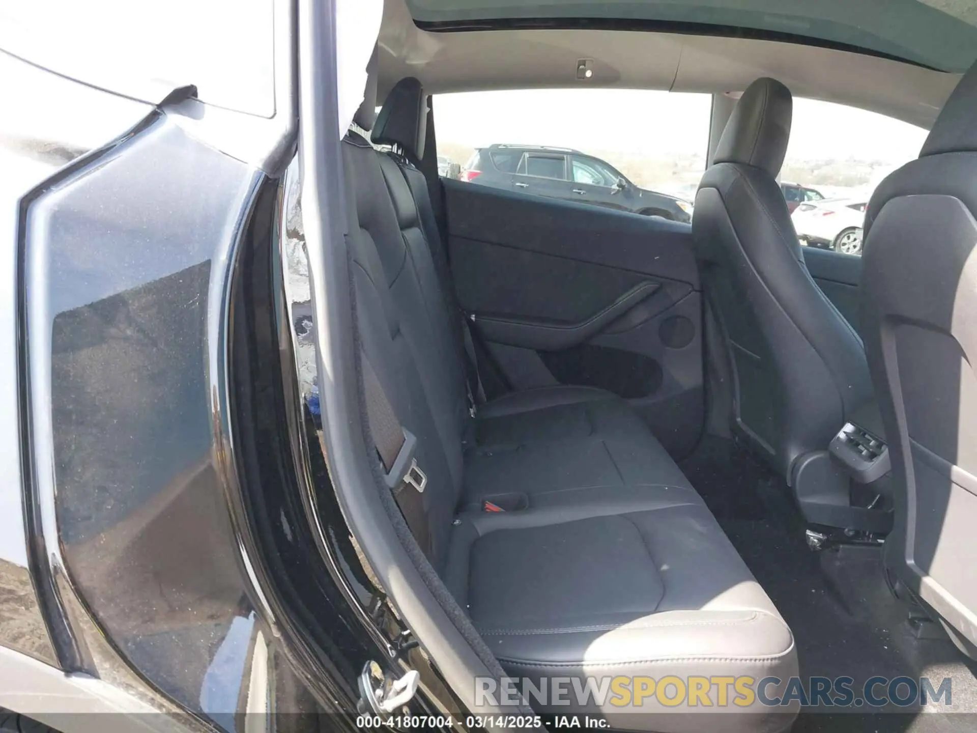 8 fotografías del automóvil dañado 7SAYGDEE7PA128094 TESLA MODEL Y 2023
