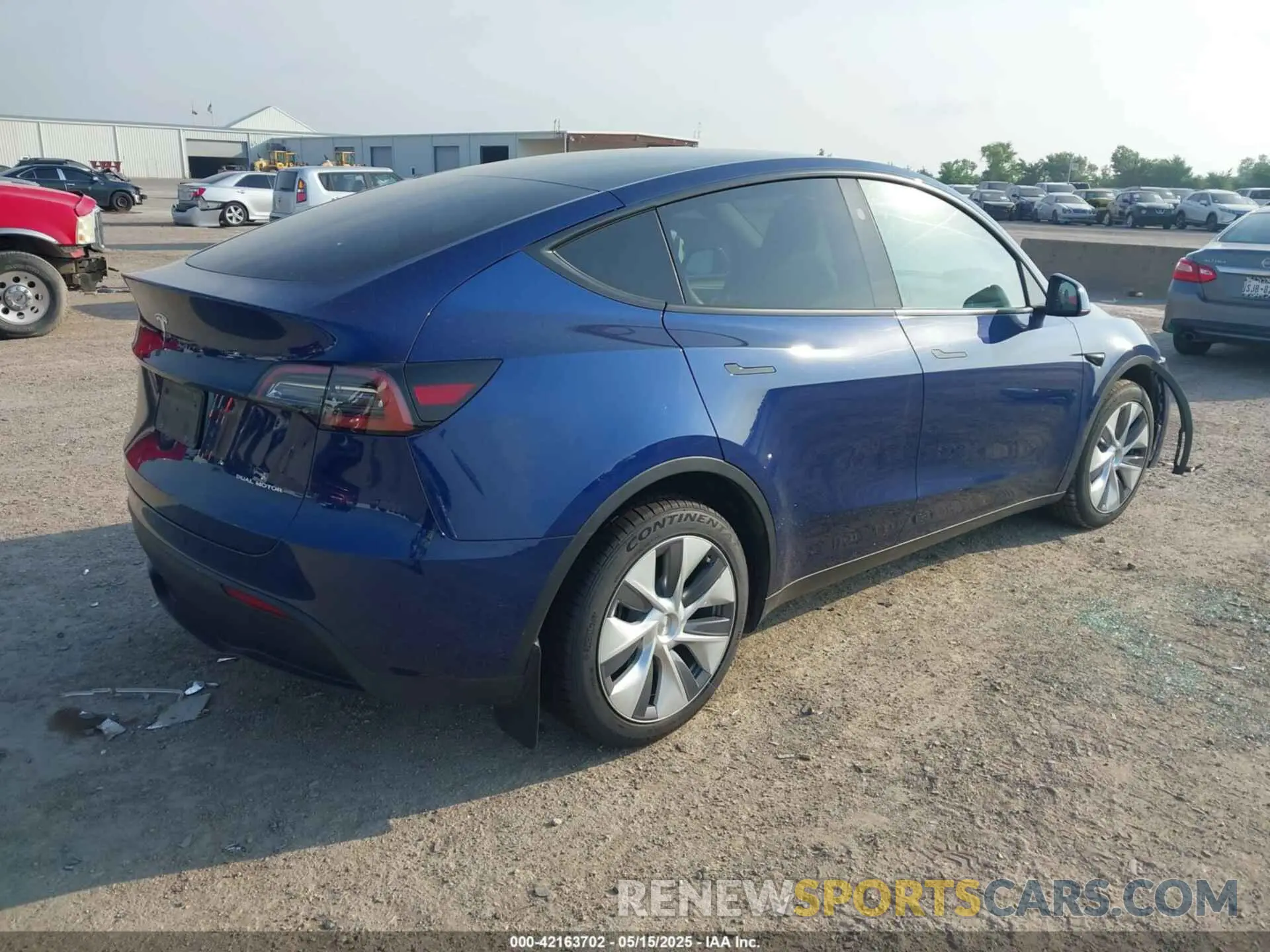 4 fotografías del automóvil dañado 7SAYGDEE7PA137488 TESLA MODEL Y 2023