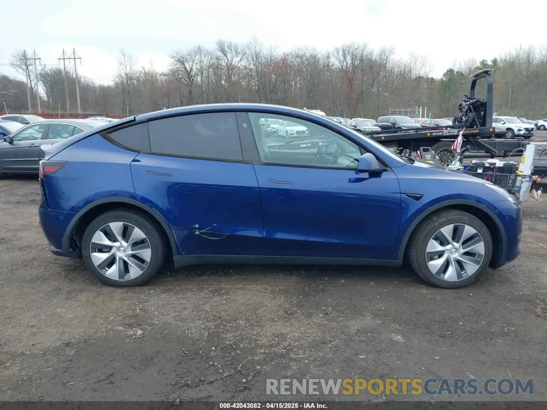 13 fotografías del automóvil dañado 7SAYGDEE7PA142013 TESLA MODEL Y 2023