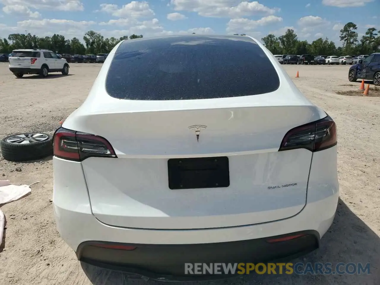 6 fotografías del automóvil dañado 7SAYGDEE7PA148264 TESLA MODEL Y 2023