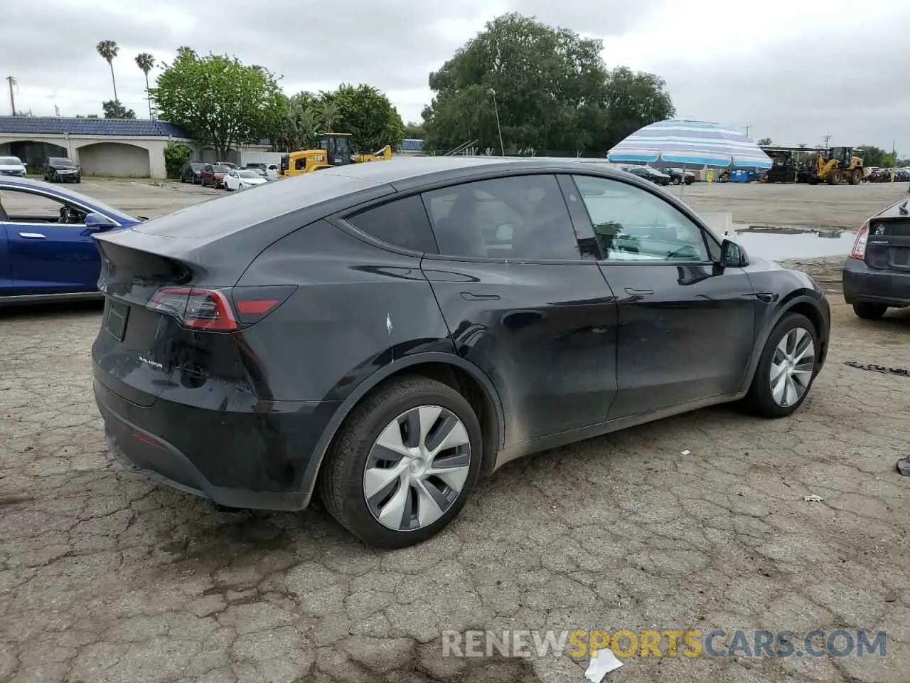 3 fotografías del automóvil dañado 7SAYGDEE7PA155411 TESLA MODEL Y 2023