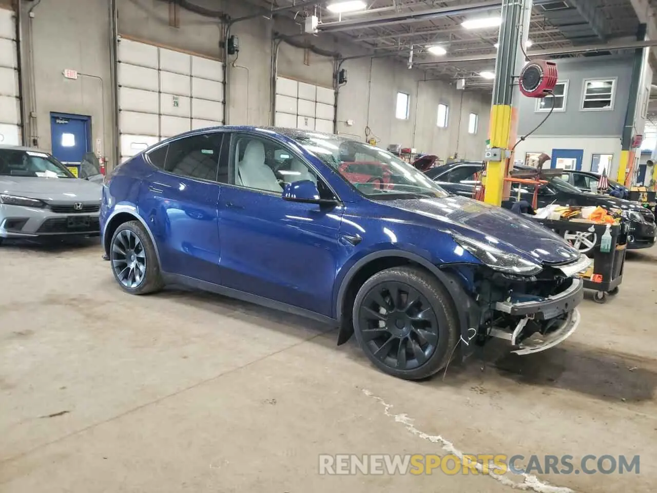 4 fotografías del automóvil dañado 7SAYGDEE7PA180793 TESLA MODEL Y 2023