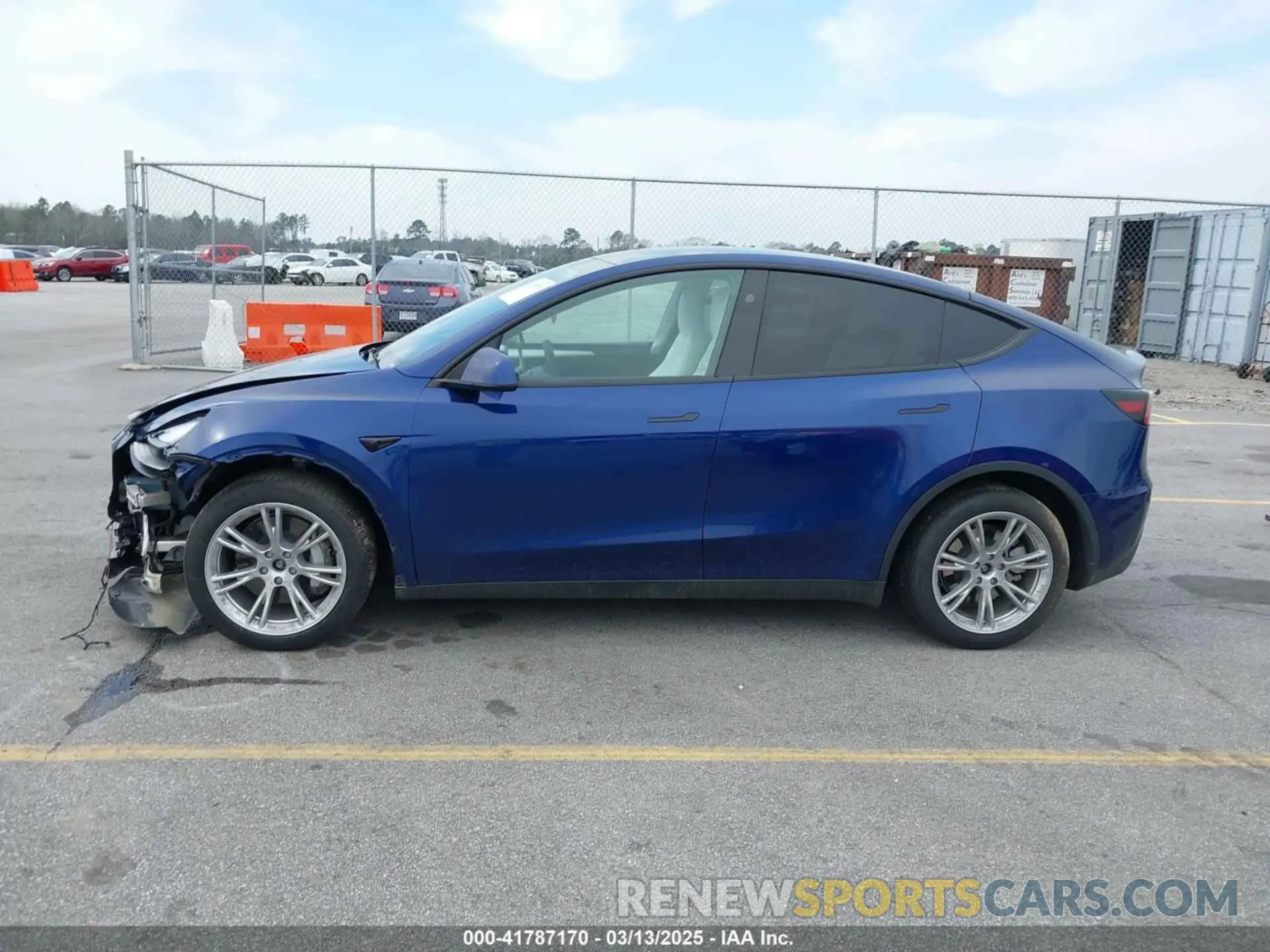 14 fotografías del automóvil dañado 7SAYGDEE7PA194998 TESLA MODEL Y 2023