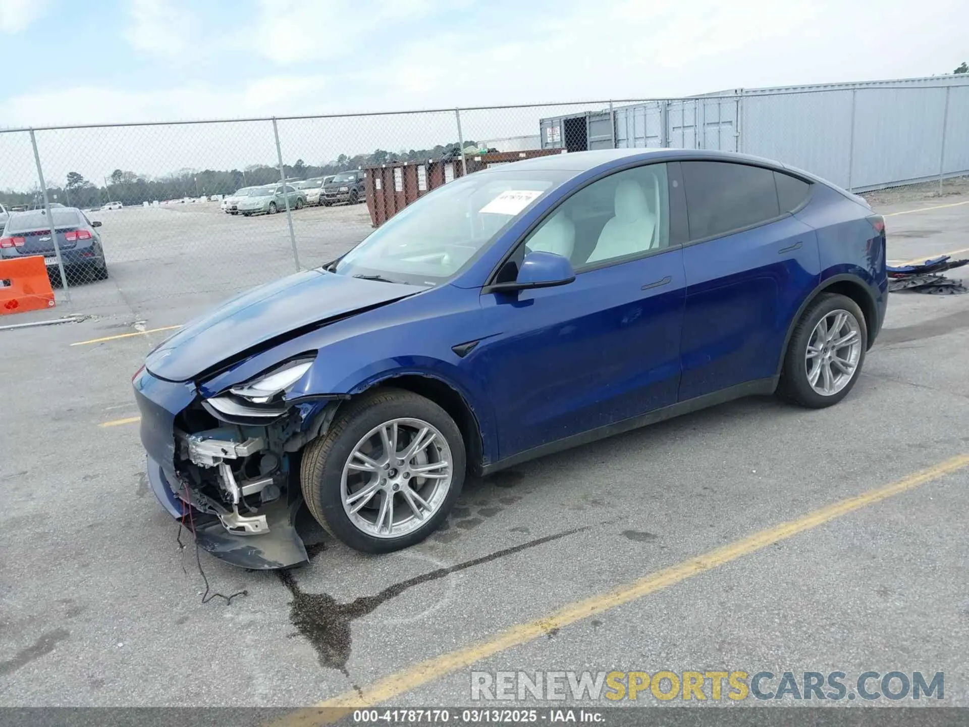 2 fotografías del automóvil dañado 7SAYGDEE7PA194998 TESLA MODEL Y 2023